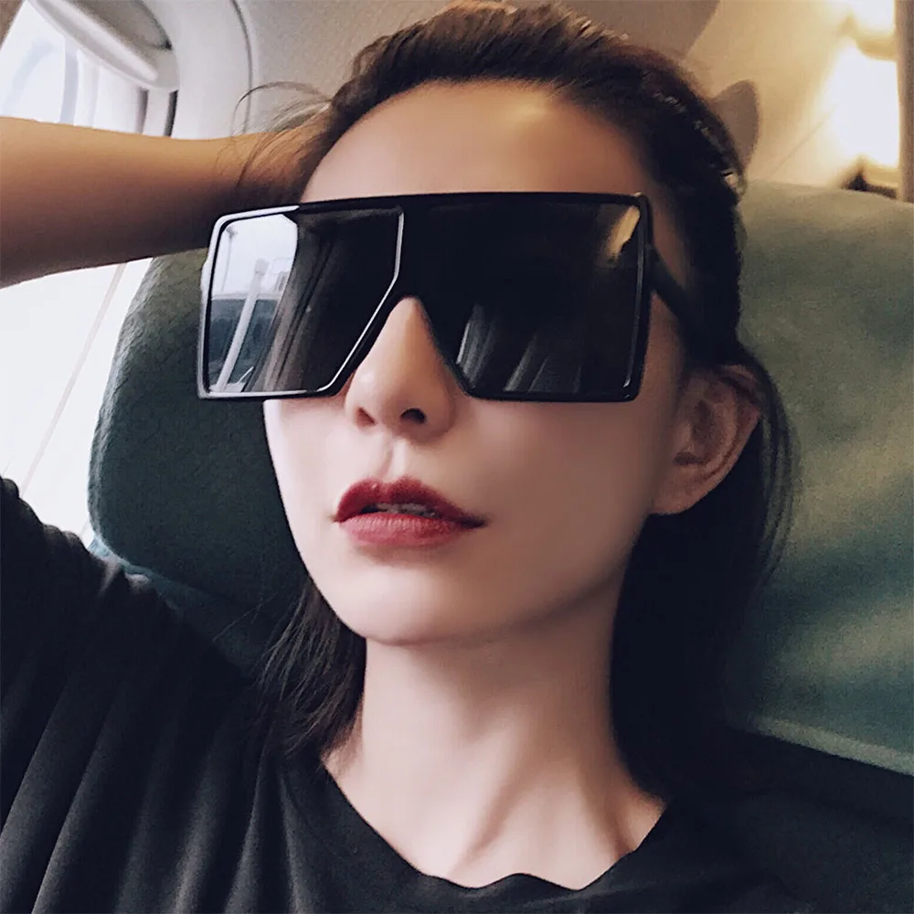 Square Sunglasses Oversized Women Luxury Brand Designer Classic Sun Glasses Female Retro Vintage Shades Eyewear
Square Sunglasses Oversized Women Luxury Brand Designer Classic Sun Glasses Female Retro Vintage Shades Eyewear