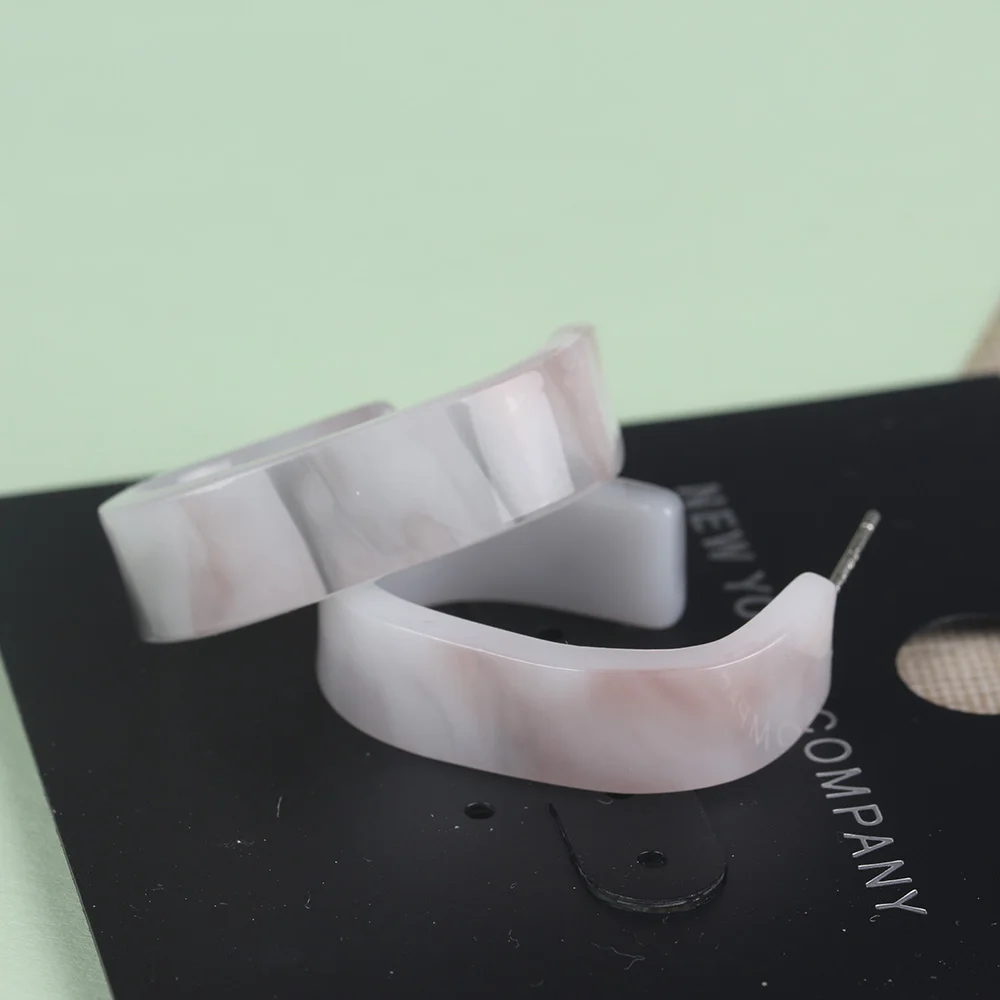 Trendy Resin Earrings For Women Sterling Sliver White Earrings Geometric Woman Accessories Wholesale Simple Earrings Gifts
Trendy Resin Earrings For Women Sterling Sliver White Earrings Geometric Woman Accessories Wholesale Simple Earrings Gifts