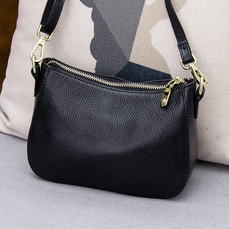 Small bag 2017 New Genuine Leather hand Bag female all-match Mini diagonal saddle bag #L144
Small bag 2017 New Genuine Leather hand Bag female all-match Mini diagonal saddle bag #L144