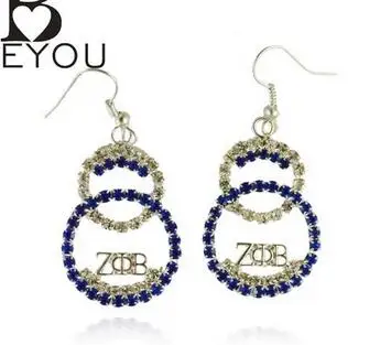 Новейшие Кристальные серьги ZETA PHI BETA Sorority, голубые и белые серьги-цепочки ZPB
Новейшие Кристальные серьги ZETA PHI BETA Sorority, голубые и белые серьги-цепочки ZPB