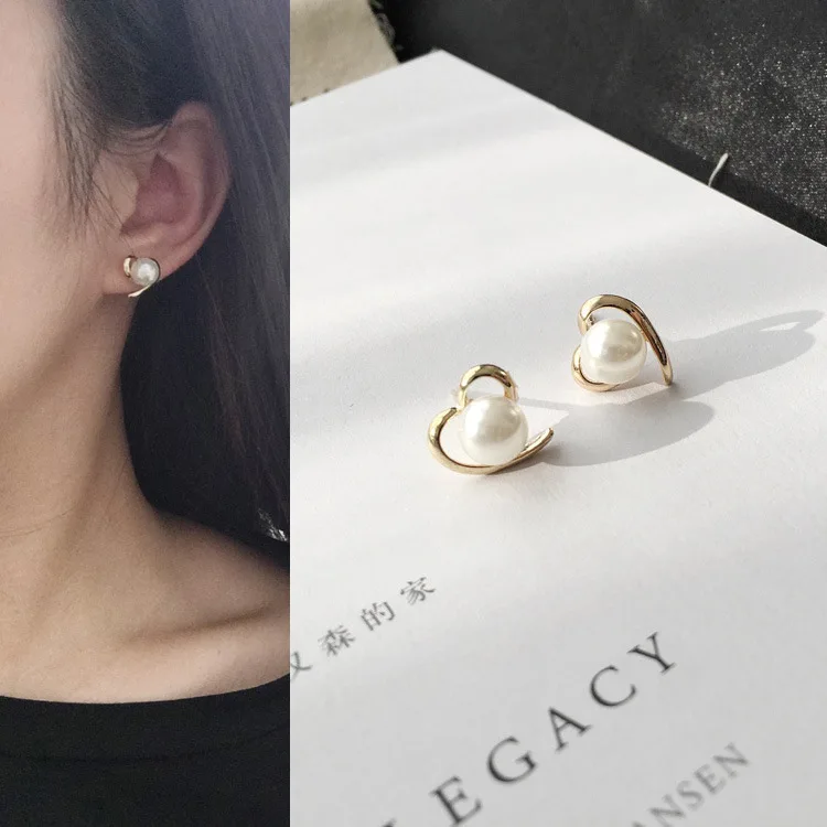 Big Discounts Distribution, 2020 New Fashion Earrings Peach Heart Pearl Simple Glossy Earrings Ladies Accessories Earrings Gifts
Big Discounts Distribution, 2020 New Fashion Earrings Peach Heart Pearl Simple Glossy Earrings Ladies Accessories Earrings Gifts
