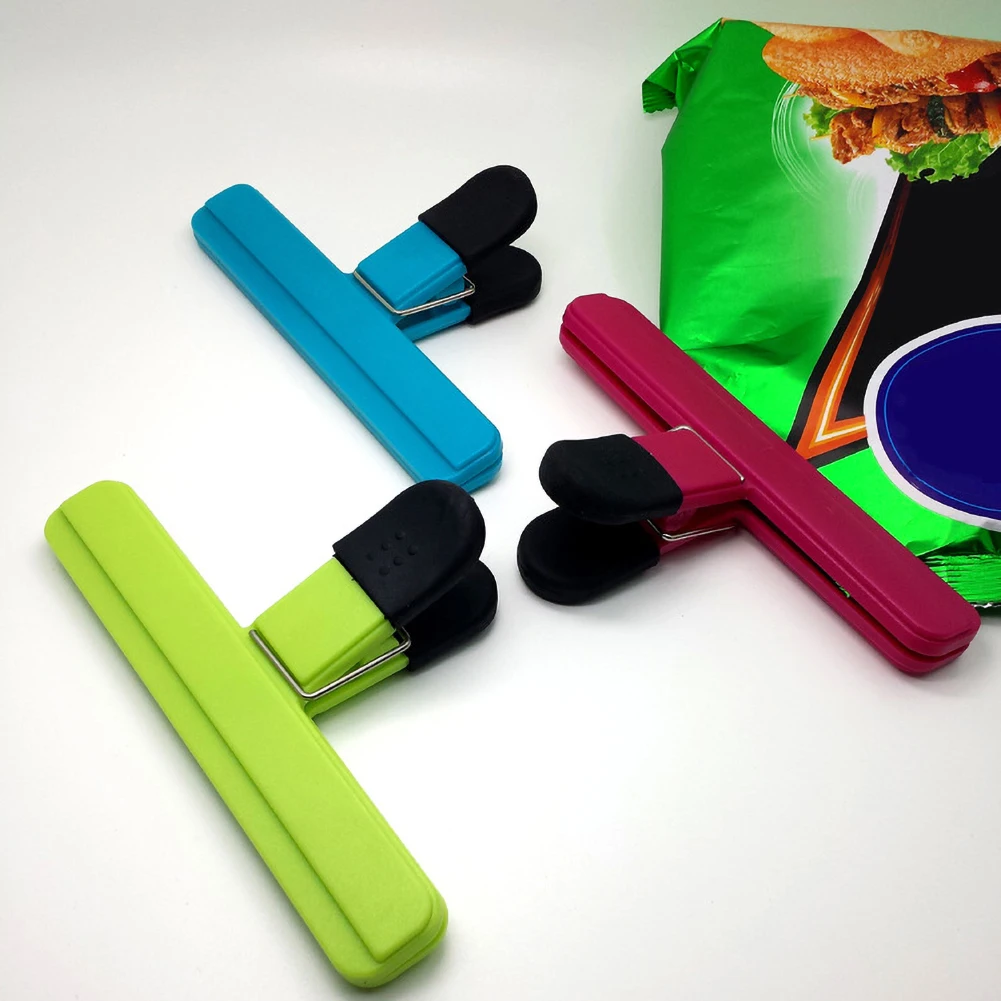 6pcs Large Chip Bag Clips Food Clips Plastic Heavy Duty Air Tight Seal Grip Assorted Colors for Coffee Potato and Food Bags Set
6pcs Large Chip Bag Clips Food Clips Plastic Heavy Duty Air Tight Seal Grip Assorted Colors for Coffee Potato and Food Bags Set