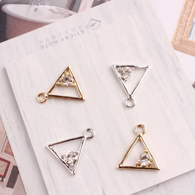 100pcs Rose Silver Rhinestone Triangle Charms DIY Handmade Bracelet Necklace Earrings Jewelry Accessories
100pcs Rose Silver Rhinestone Triangle Charms DIY Handmade Bracelet Necklace Earrings Jewelry Accessories