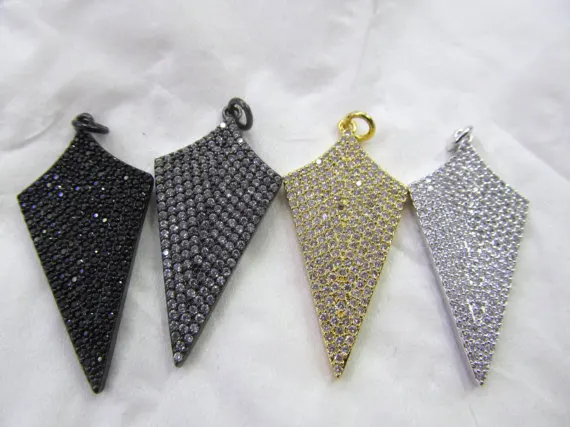 6pcs 22-38mm Large Micro Pave Diamond ArrowHead Pendant Shield Pendant Pave diamond Pendant Black Gunmetal Gold Findings
6pcs 22-38mm Large Micro Pave Diamond ArrowHead Pendant Shield Pendant Pave diamond Pendant Black Gunmetal Gold Findings
