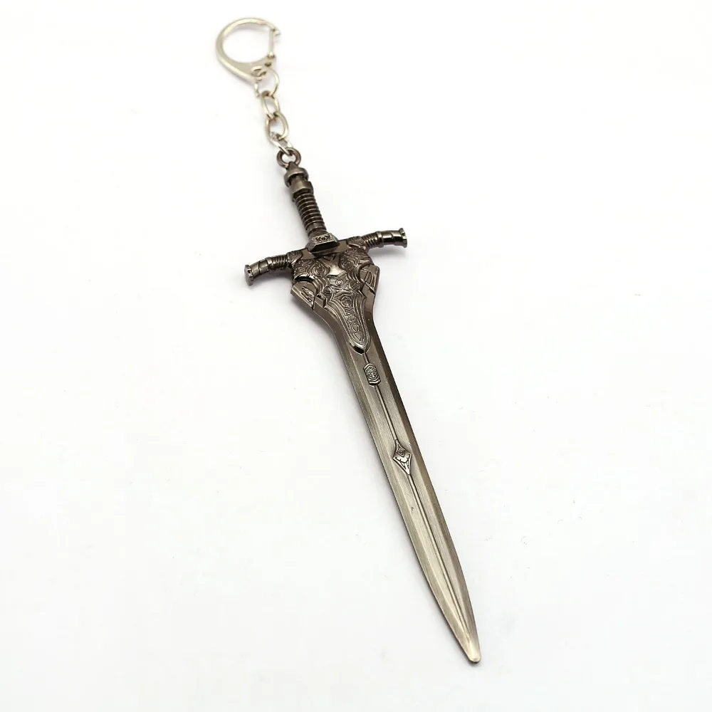 Фото Брелок для ключей с большим мечом из металла в виде души игры Dark 3 - купить