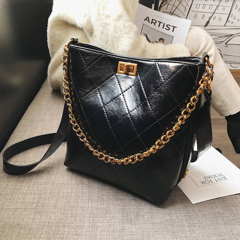 FuAhaLu luxury handbags women bags casual plaid chains messenger bucket lWide shoulder strap with large capacity crossbody bag
FuAhaLu luxury handbags women bags casual plaid chains messenger bucket lWide shoulder strap with large capacity crossbody bag