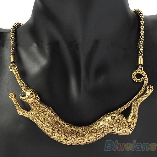 Latest Design Big Leopard Animal Pendant Collar Carved Necklace Chain Jewlery Gold Vintage Retro necklace Rhinestone collier
Latest Design Big Leopard Animal Pendant Collar Carved Necklace Chain Jewlery Gold Vintage Retro necklace Rhinestone collier