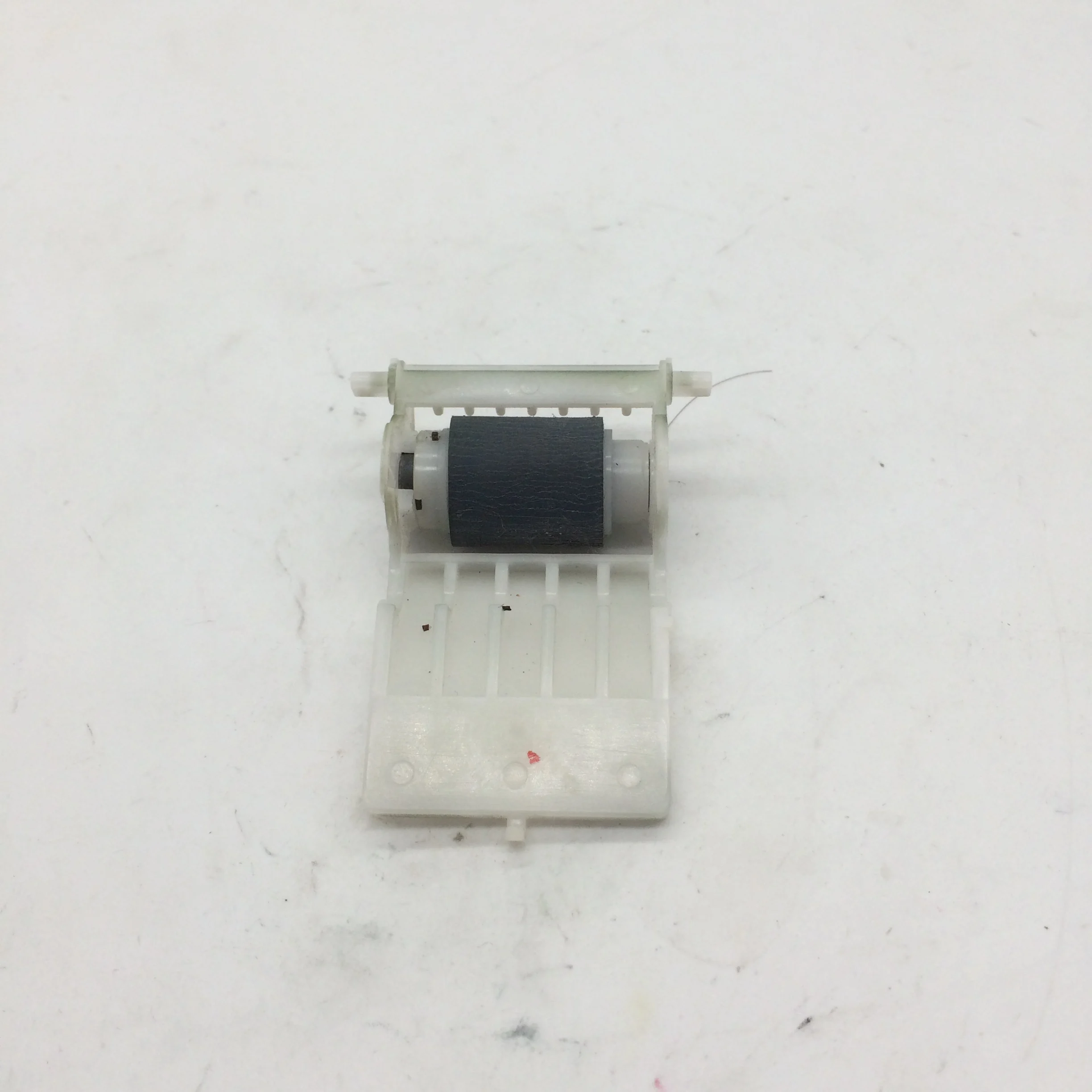 Новинка 1529149, SUB ASSY, пикап-ролик для принтера Epson T1100 B1100 L1300 1410 1390 1900 L1800 1400 1430 ME1100 R1800 2000
Новинка 1529149, SUB ASSY, пикап-ролик для принтера Epson T1100 B1100 L1300 1410 1390 1900 L1800 1400 1430 ME1100 R1800 2000