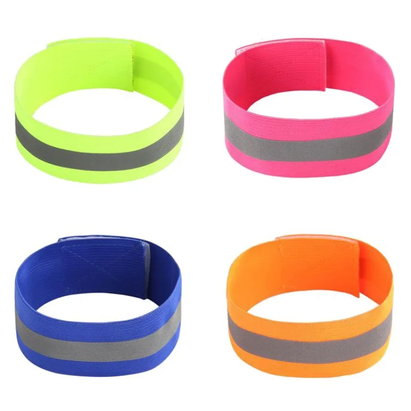 1pc Reflective Safe Armband Single Strap Adjustable Wrist Leg Warning Belt Bracelet Wristband Night Running Warning
1pc Reflective Safe Armband Single Strap Adjustable Wrist Leg Warning Belt Bracelet Wristband Night Running Warning