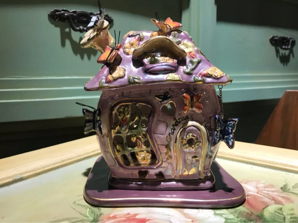 Candlestick House Jungle Butterfly Cabin Pearl Glaze Candle Holder Night Light Special Birthday Bedroom Ornament
Candlestick House Jungle Butterfly Cabin Pearl Glaze Candle Holder Night Light Special Birthday Bedroom Ornament