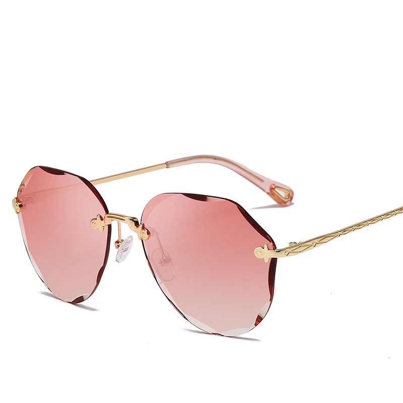 Rimless Sunglasses Luxury Brand Designer Retro Round Sunglasses 2020 New Ladies Frameless Transparent Color Lens Clear Glasses
Rimless Sunglasses Luxury Brand Designer Retro Round Sunglasses 2020 New Ladies Frameless Transparent Color Lens Clear Glasses
