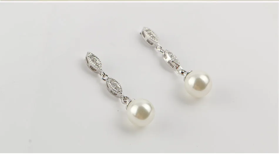 SLBRIDAL Gorgeous AAA Grade CZ Wedding Pearls earrings Luxury dangle cubic zircon bridal earring Bridesmaids Earring
SLBRIDAL Gorgeous AAA Grade CZ Wedding Pearls earrings Luxury dangle cubic zircon bridal earring Bridesmaids Earring