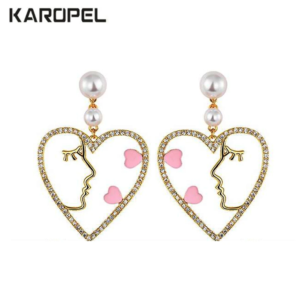 2021 New Trend Fashion Dolphin Fishtail Earrings AAA Zircon earrings for women creative jewelry gifts
2021 New Trend Fashion Dolphin Fishtail Earrings AAA Zircon earrings for women creative jewelry gifts