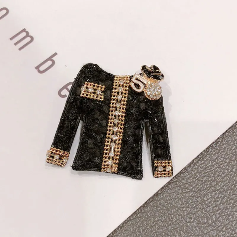 Luxury Hand-Made Vintage Clothes Brooch Collar Fashion Letter 5 Pearl Fringe Corsage Pin Woman Accessories
Luxury Hand-Made Vintage Clothes Brooch Collar Fashion Letter 5 Pearl Fringe Corsage Pin Woman Accessories