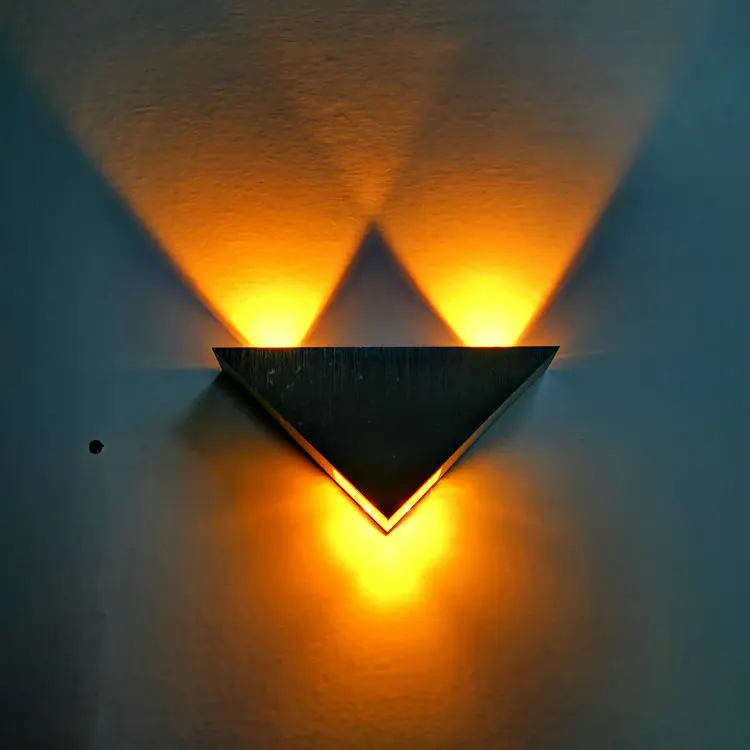 Creative Triangle LED Wall Lamp Modern Simple Aluminum Lamps Wall Light Stair Beside Bedroom Arandela Bathroom Mirror Lights
Creative Triangle LED Wall Lamp Modern Simple Aluminum Lamps Wall Light Stair Beside Bedroom Arandela Bathroom Mirror Lights