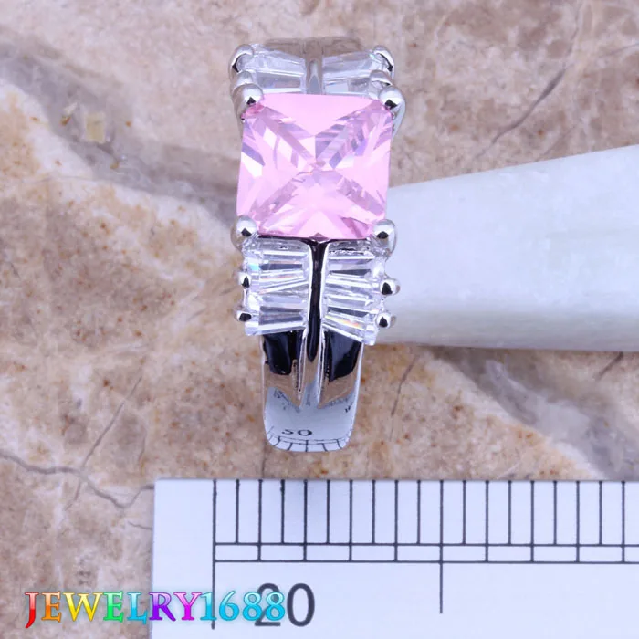 Восхитительный розовый белый фианит посеребренное кольцо Размер 6/8 D267 |
