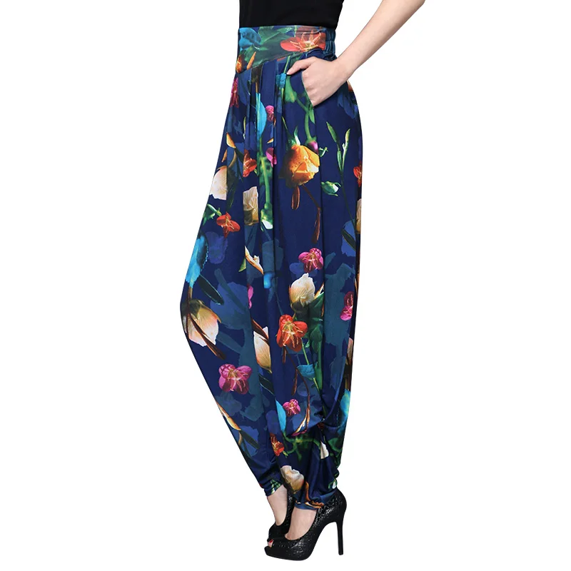 Female summer Harlan pants new large size casual pants loose wide leg pants female elastic waist printing thin section pants
Female summer Harlan pants new large size casual pants loose wide leg pants female elastic waist printing thin section pants