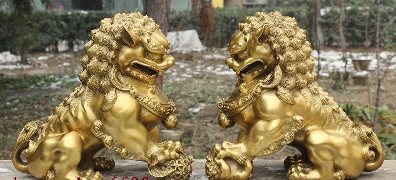 11 китайский латунный по феншуй охрана Дворцовая дверь Fu Foo Dog Lion пара статуй зверей
11 китайский латунный по феншуй охрана Дворцовая дверь Fu Foo Dog Lion пара статуй зверей