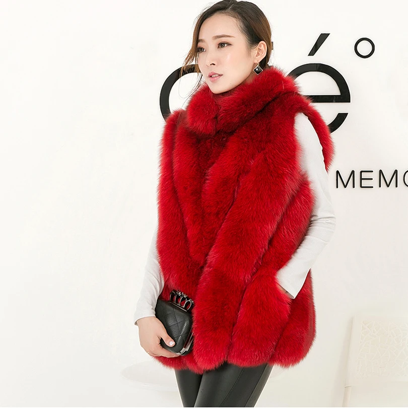 Real fox fur whole leather vest fur waistcoat winter female European and American style
Real fox fur whole leather vest fur waistcoat winter female European and American style
