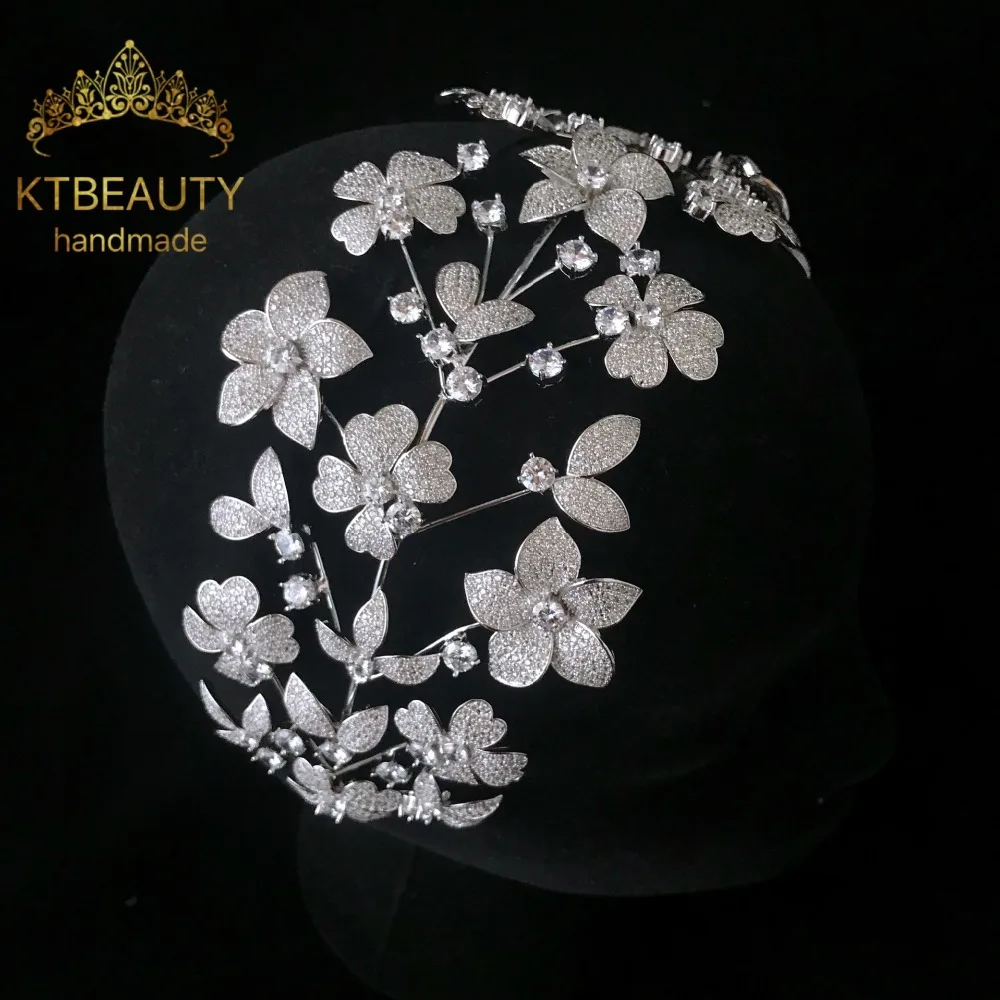 New Rhinestone Zircon Custom Made Tiara Flowers Fashion Hairband Royal Bridal Wedding Dressing Crown Accessory Women Jewelry
New Rhinestone Zircon Custom Made Tiara Flowers Fashion Hairband Royal Bridal Wedding Dressing Crown Accessory Women Jewelry