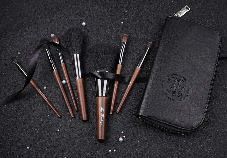 7pcs/set Pro Wood Makeup brushes set with bag Goat hair Powder blusher highlighter blending eye shadow concealer cosmetic tool | Красота и