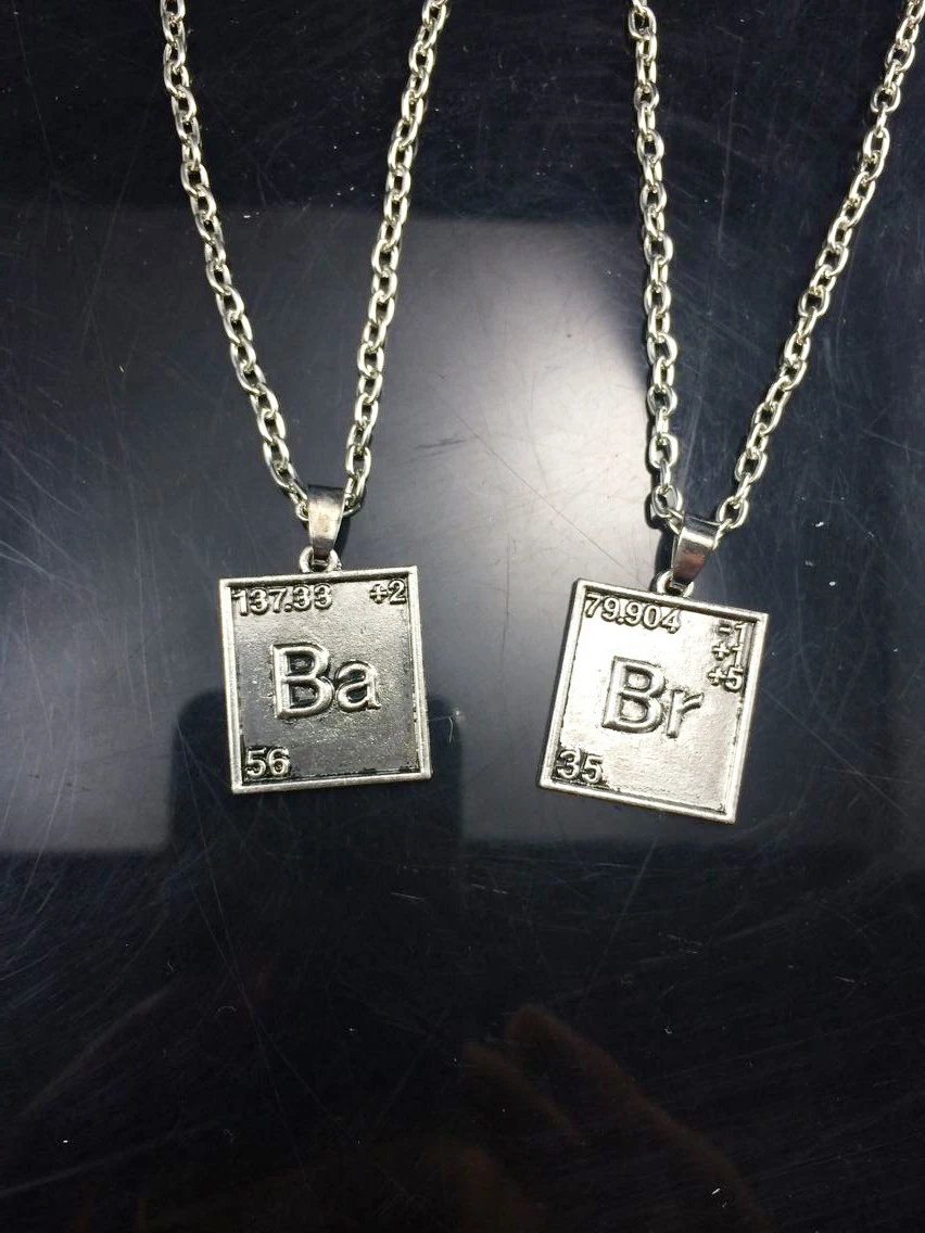 20pairs/lot Wholesale Fashion Jewelry Vintage Charm Breaking Bad Br Ba Chemical Symbol Necklaces
20pairs/lot Wholesale Fashion Jewelry Vintage Charm Breaking Bad Br Ba Chemical Symbol Necklaces