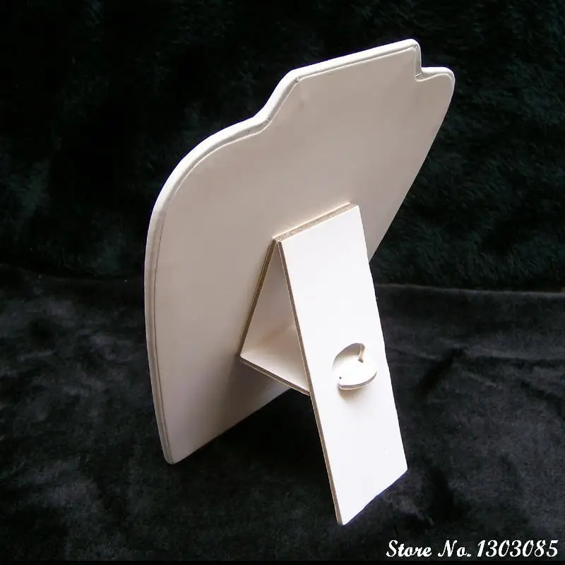 6pcs Jewelry Props Necklace Holder Display Rack Model Aircraft Portrait White Leatherette Necklace Board
6pcs Jewelry Props Necklace Holder Display Rack Model Aircraft Portrait White Leatherette Necklace Board