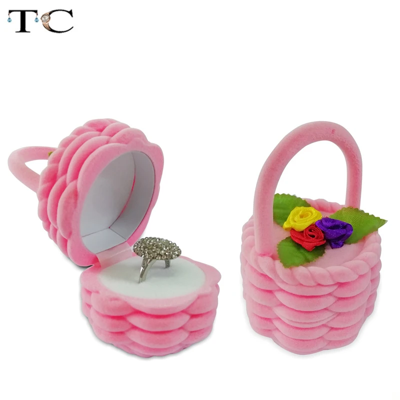 Velvet Lovely Basket Ring Box Earring Packing Pendant Jewelry Box Storage Case Surprise Gift Case 6*6*9cm
Velvet Lovely Basket Ring Box Earring Packing Pendant Jewelry Box Storage Case Surprise Gift Case 6*6*9cm