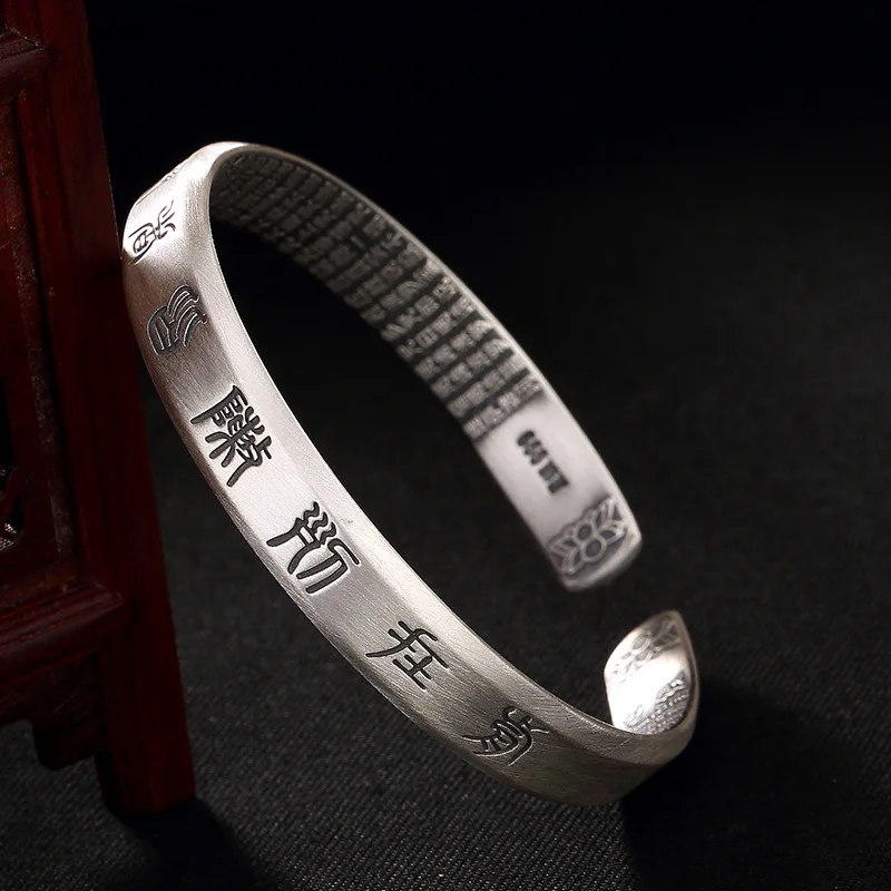 2018 Hot Sale Special Offer Women No Armbanden Voor Vrouwen One Deer, S999, Nine Words Of Genuine Silver, Pineapple And Pooh.
2018 Hot Sale Special Offer Women No Armbanden Voor Vrouwen One Deer, S999, Nine Words Of Genuine Silver, Pineapple And Pooh.