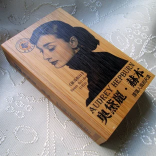 Cultural And Art Cigarette Box Original Personality Memorial Collection Ultra-thin Birthday Gifts For Friends Cigarette Cases
Cultural And Art Cigarette Box Original Personality Memorial Collection Ultra-thin Birthday Gifts For Friends Cigarette Cases