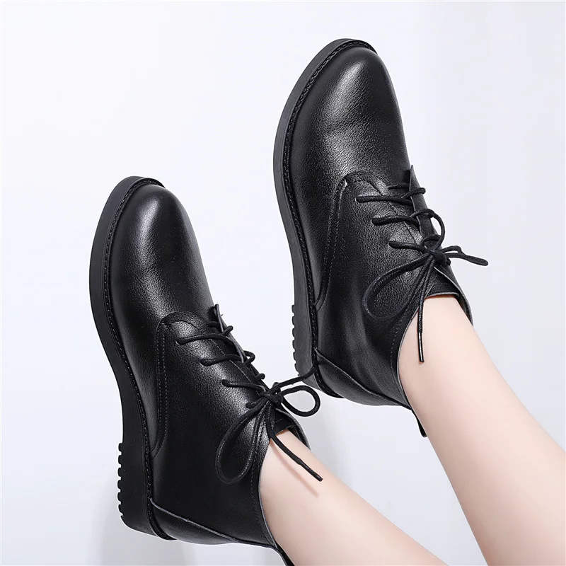 MUYANG MIE MIE Women Shoes Woman Genuine Leather Flat Boots Plus size 34 - 44 Ladies Shoes 2019 Fashion Ankle Boots Women Boots
MUYANG MIE MIE Women Shoes Woman Genuine Leather Flat Boots Plus size 34 - 44 Ladies Shoes 2019 Fashion Ankle Boots Women Boots