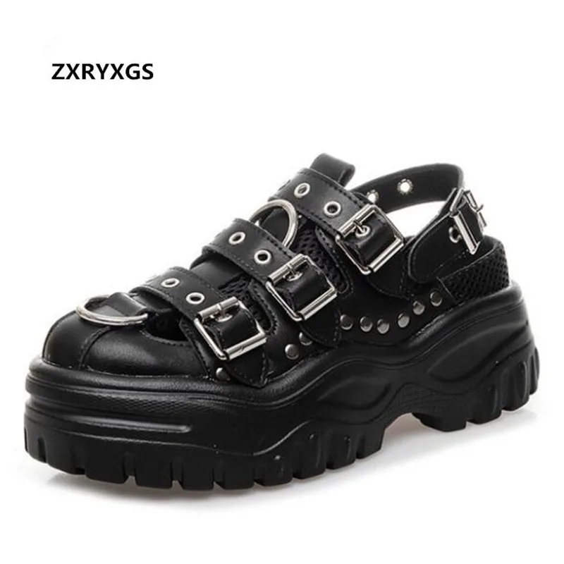 HOT ! 2021 New Summer Rivet Buckle Cowhide Leather Sandals Increase Platform Shoes Woman Sandals Roman Style Women Sandal Shoes
HOT ! 2021 New Summer Rivet Buckle Cowhide Leather Sandals Increase Platform Shoes Woman Sandals Roman Style Women Sandal Shoes