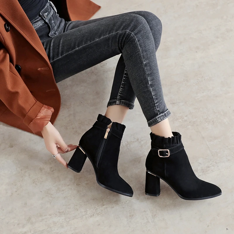 ENMAYER Suede Fashion High Heel Ankle Boots Autumn Winter Pointed Toe Shoes for Woman Square Heel Black Boots BuckleZYL1828
ENMAYER Suede Fashion High Heel Ankle Boots Autumn Winter Pointed Toe Shoes for Woman Square Heel Black Boots BuckleZYL1828