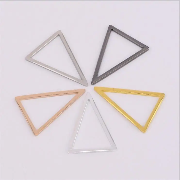Copper jewelry accessories hollow copper laps diy craft triangle earrings pendants materials wholesale
Copper jewelry accessories hollow copper laps diy craft triangle earrings pendants materials wholesale