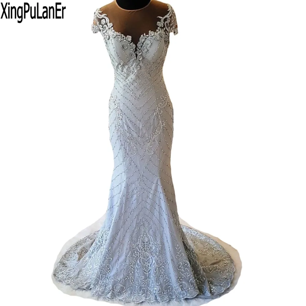 vestido de noiva Mermaid White Lace Embroidery Lace Appliqued Beaded Illusion O Neck Wedding Dress with Button Robe De Mariage
vestido de noiva Mermaid White Lace Embroidery Lace Appliqued Beaded Illusion O Neck Wedding Dress with Button Robe De Mariage