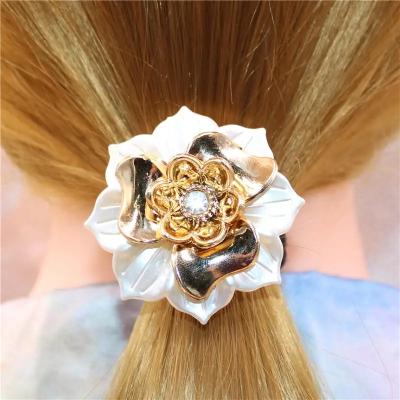 Girl Elastic Hair Bands Flower Cute Scrunchy for Women Elegant Gum for Hair Lovely Ponytail Holders Hair Accessories
Girl Elastic Hair Bands Flower Cute Scrunchy for Women Elegant Gum for Hair Lovely Ponytail Holders Hair Accessories
