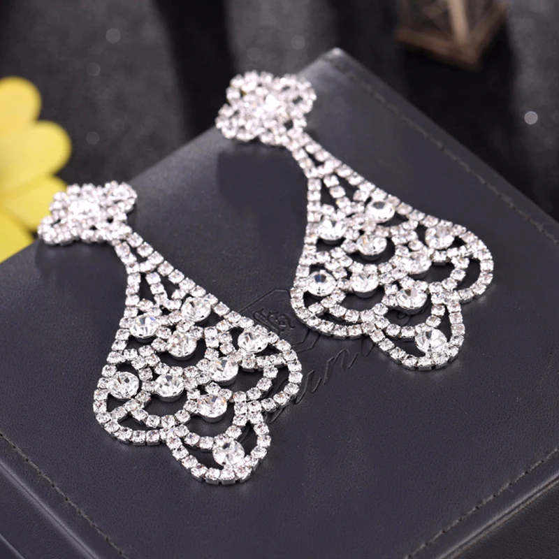 Tassel Earrings Fashion Shiny Rhine Stone Exquisite Bride Wedding Banquet Ball Tassel Earrings Accessories 171104-6
Tassel Earrings Fashion Shiny Rhine Stone Exquisite Bride Wedding Banquet Ball Tassel Earrings Accessories 171104-6
