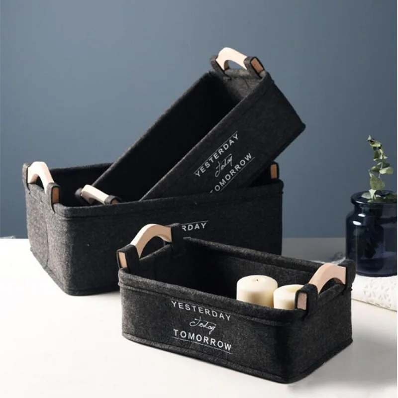 Modern Felt Fabric Desk Storage Basket Creative Hand-made Wood Handles Home Storage Baskets Multifunction Cosmetics Organizer
Modern Felt Fabric Desk Storage Basket Creative Hand-made Wood Handles Home Storage Baskets Multifunction Cosmetics Organizer