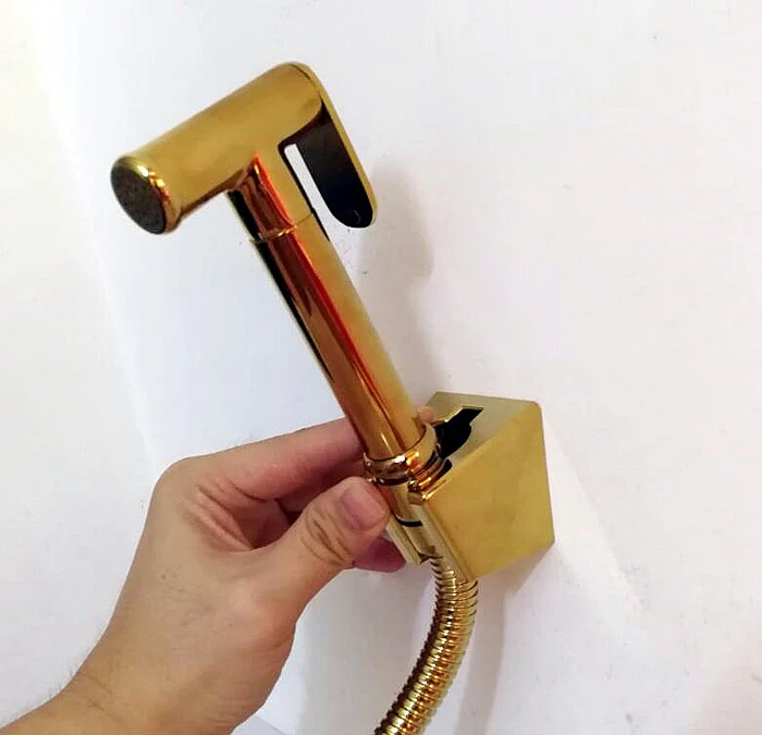 Toilet Bidet Sprayer Shattaf Hand Held High Pressure Douche Kit Luxury Gold Bathroom Toilet Jet Cleaner Bidet Shower Head GD12
Toilet Bidet Sprayer Shattaf Hand Held High Pressure Douche Kit Luxury Gold Bathroom Toilet Jet Cleaner Bidet Shower Head GD12