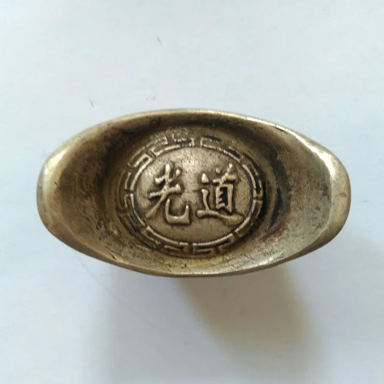 Antique silver ingots, Daqing Daoguang silver treasure, exquisite Collectible handicrafts
Antique silver ingots, Daqing Daoguang silver treasure, exquisite Collectible handicrafts