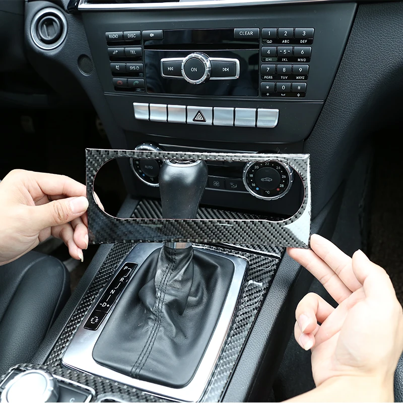 Мягкое углеродное волокно для Mercedes Benz C Class W204 2011-2013 Аксессуары интерьерная декоративная рамка для Центральной приборной панели панель рамк...
Мягкое углеродное волокно для Mercedes Benz C Class W204 2011-2013 Аксессуары интерьерная декоративная рамка для Центральной приборной панели панель рамк...