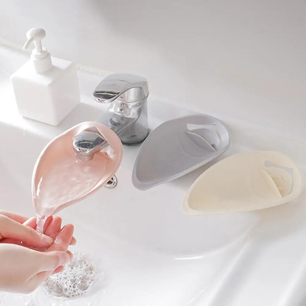 Basin Sink Short Faucet Extender Adjust Bathroom Diffuser Water Flow Direction Tool Removable Kids Wash Hands Water Tap Extender
Basin Sink Short Faucet Extender Adjust Bathroom Diffuser Water Flow Direction Tool Removable Kids Wash Hands Water Tap Extender