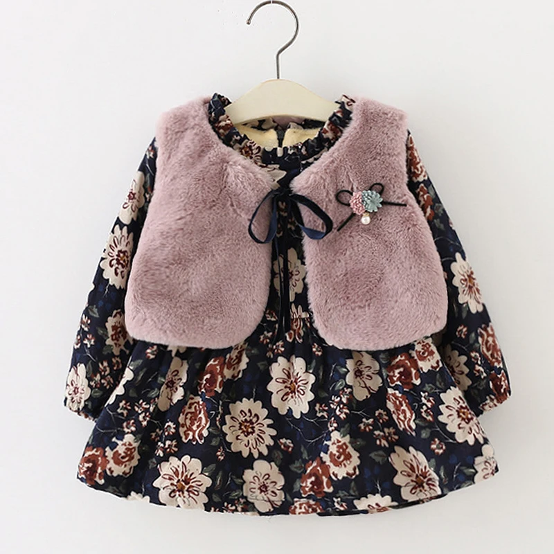 Baby Girl Dress Winter Baby Birthday Dress Long-Sleeved Floral Plus Velvet Dress+Fur Vest 2P Birthday Outfits
Baby Girl Dress Winter Baby Birthday Dress Long-Sleeved Floral Plus Velvet Dress+Fur Vest 2P Birthday Outfits