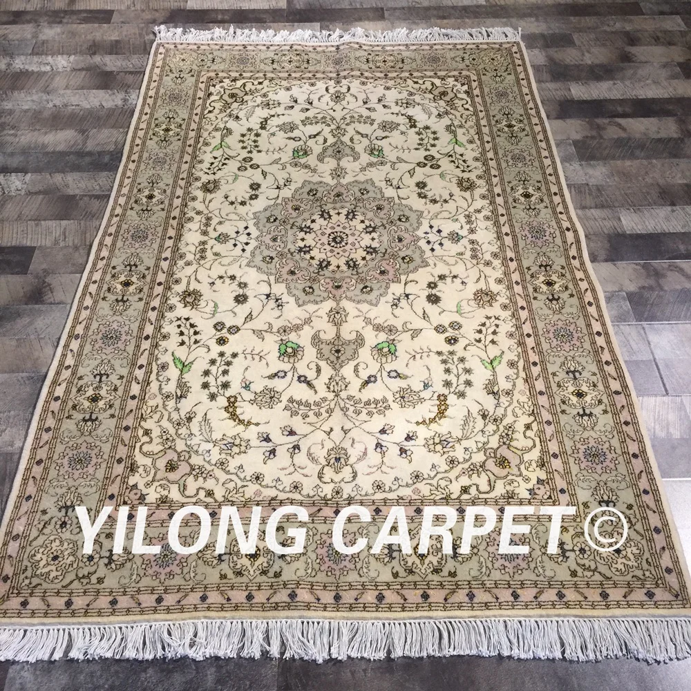 Yilong 4'x6' persian design vivid flower handmade area rug luxury home classic hotel wool silk carpet (WY2097S4x6)
Yilong 4'x6' persian design vivid flower handmade area rug luxury home classic hotel wool silk carpet (WY2097S4x6)