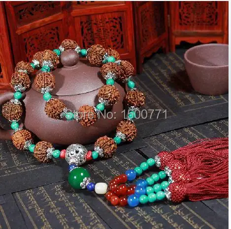 Nepal King Pu Tizi car pendant jewelry Tibetan Tibetan prayer beads car linked to security and peace
Nepal King Pu Tizi car pendant jewelry Tibetan Tibetan prayer beads car linked to security and peace
