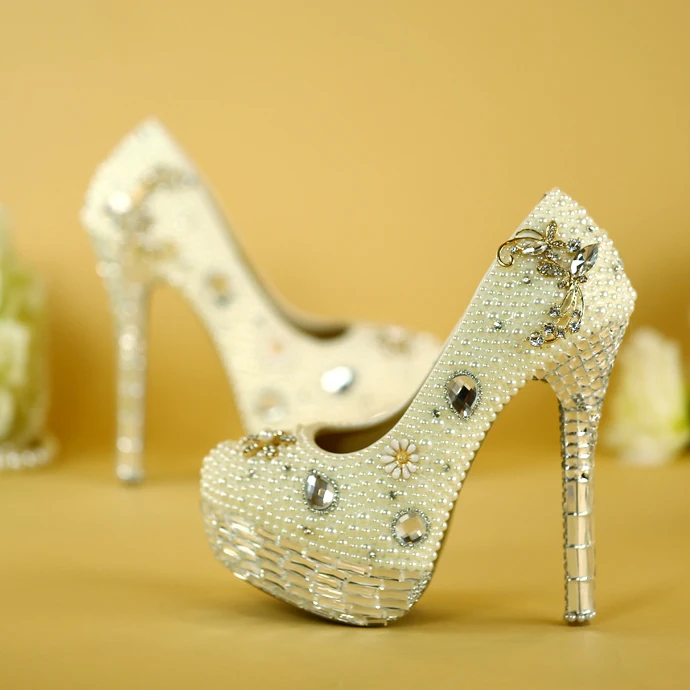Wedding Shoes White rhinestones Crystal pearl high-heeled water-proof platform dress ladies wedding shoes bride
Wedding Shoes White rhinestones Crystal pearl high-heeled water-proof platform dress ladies wedding shoes bride