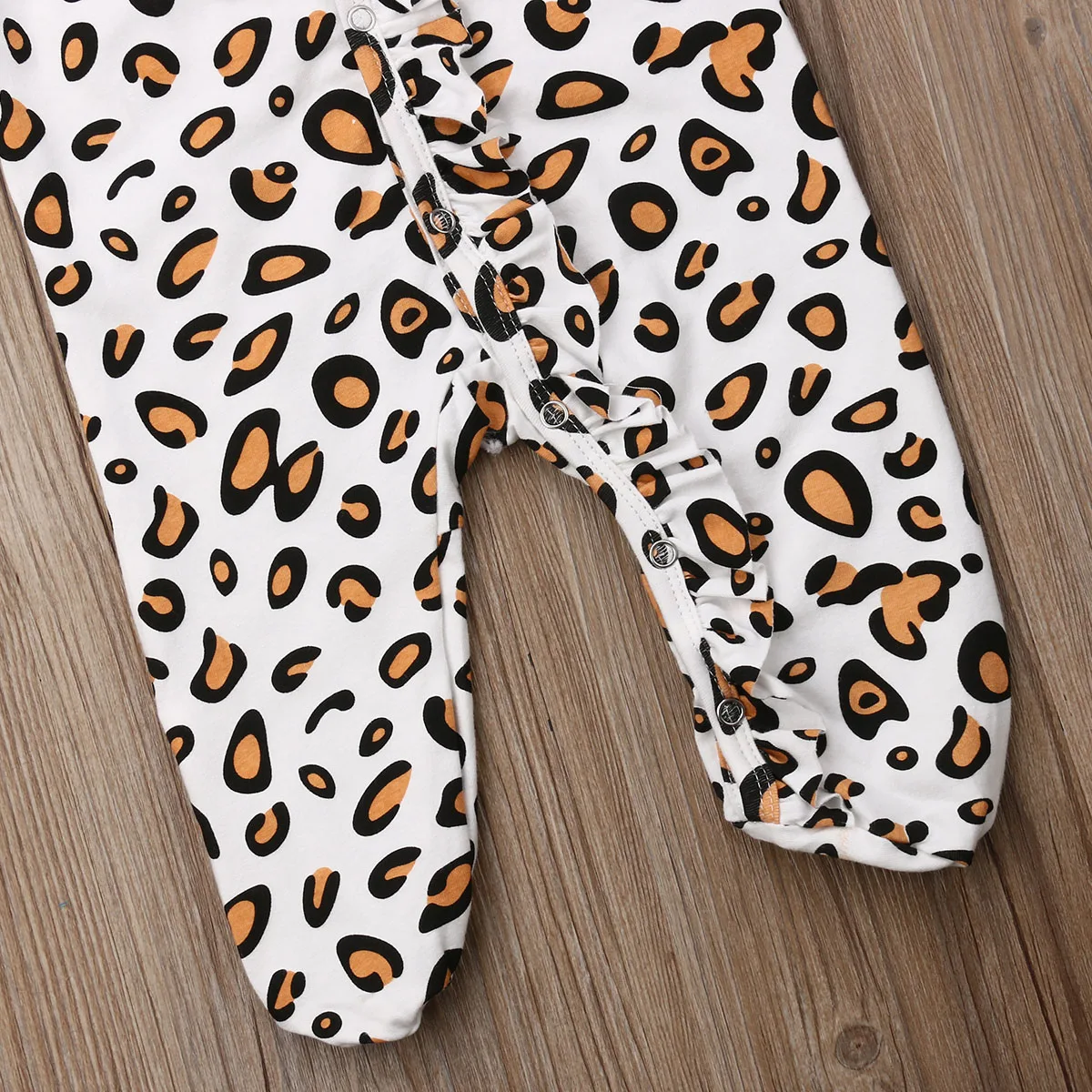 Infant Baby Girl Leopard Print Long sleeve Buttons Up Blanket Sleeper Sleepwear |