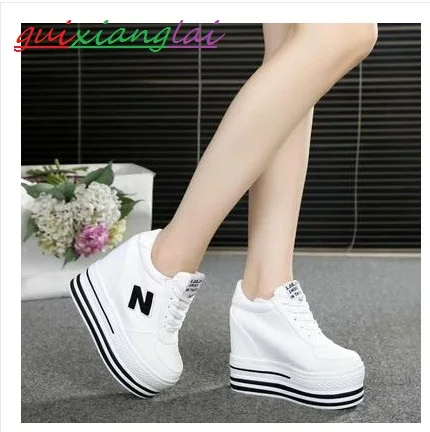 Thick-soled women's spring pumps are versatile women's with ultra-high shallow heels and 11cm single shoes
Thick-soled women's spring pumps are versatile women's with ultra-high shallow heels and 11cm single shoes