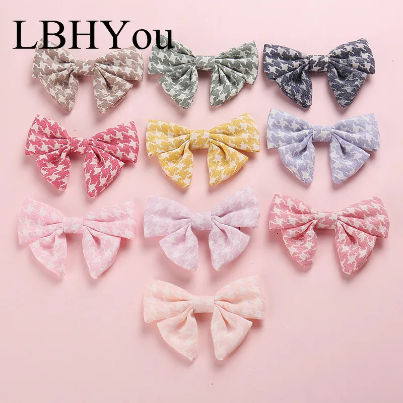 One Size Fit Most Fabric Bows Hair Clips,Kids Girls Classic Plaid Hand Tie Hairpins,Girls Knot Hair Accessories
One Size Fit Most Fabric Bows Hair Clips,Kids Girls Classic Plaid Hand Tie Hairpins,Girls Knot Hair Accessories