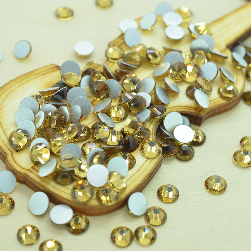 Flat Back Rhinestone Crystal Strass Light Colored Topaz 50pcs ss20 4.6-4.8mm Non hotfix Nail Art Rhinestones
Flat Back Rhinestone Crystal Strass Light Colored Topaz 50pcs ss20 4.6-4.8mm Non hotfix Nail Art Rhinestones
